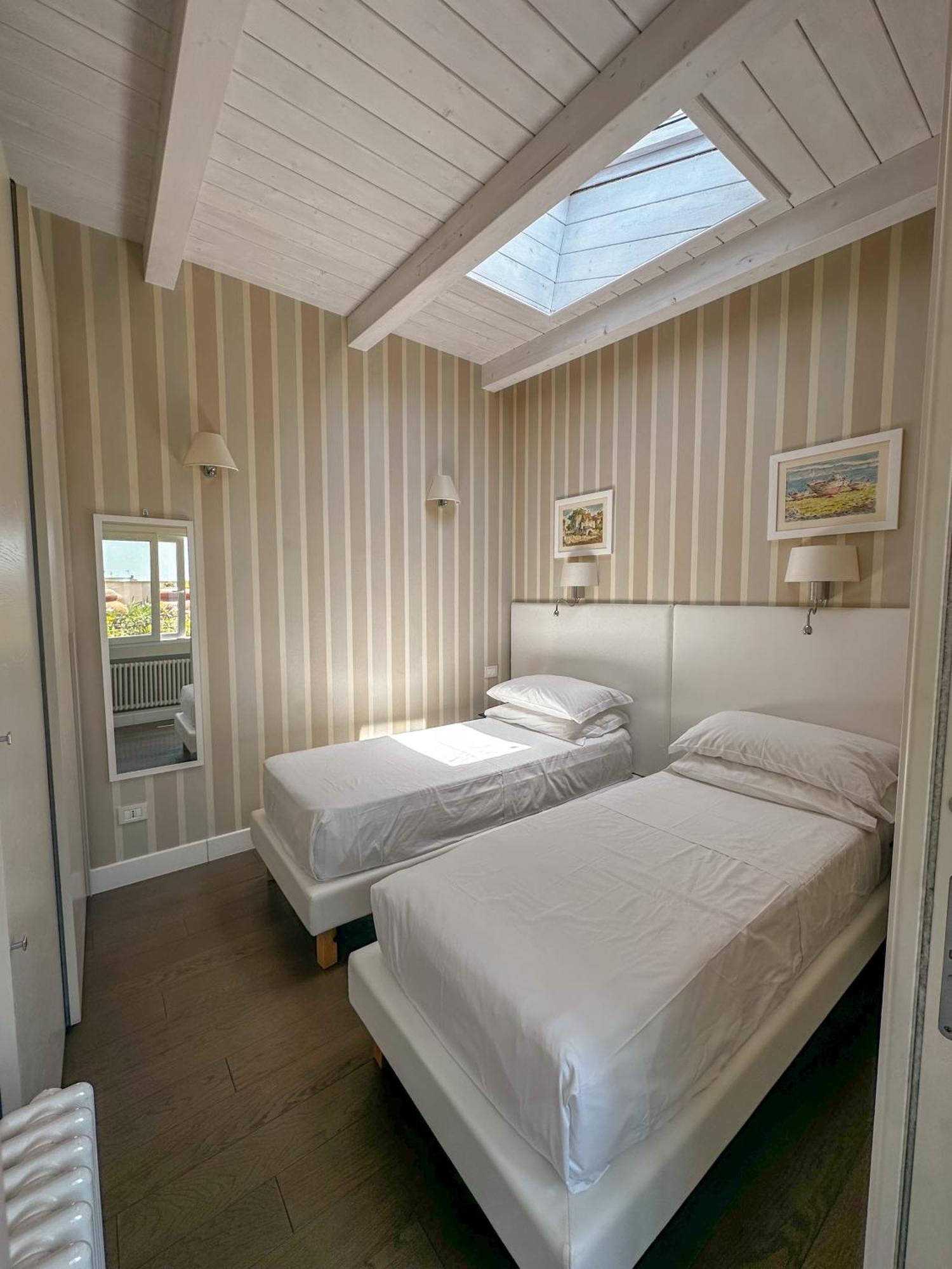 B&B Pellicano Guest House 레조디칼라브리아 외부 사진